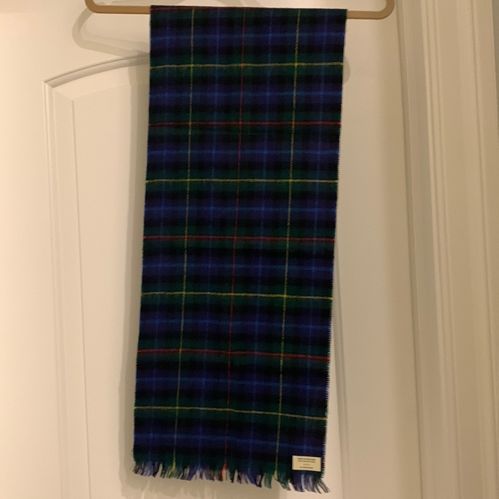 Wool scarf, Made in Scotland by Rodlinoch
